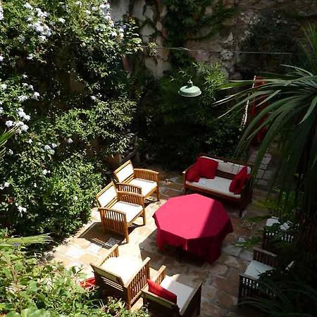 Maison D'Almes Adissan 外观 照片